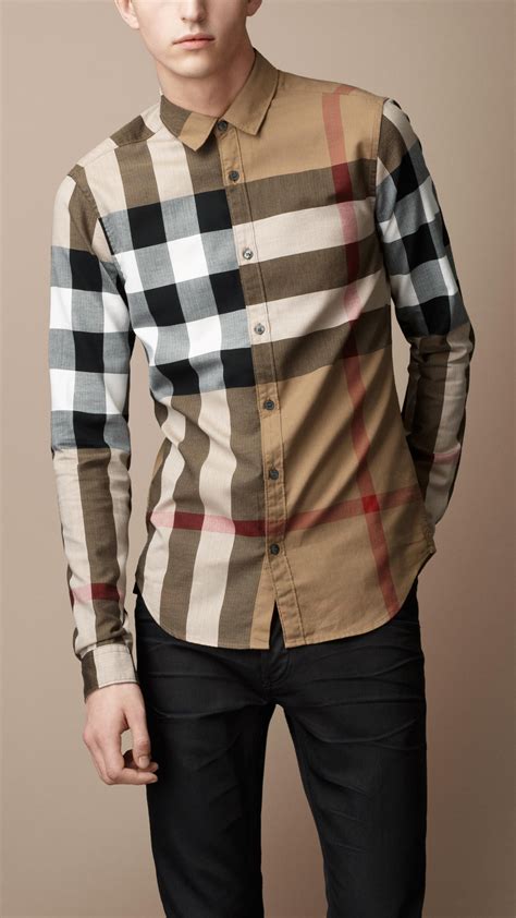 burberry shirt price men.